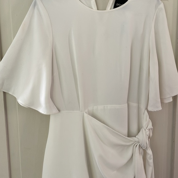 Do+Be White Faux Wrap Tie Waist Flutter Sleeve Dress - Picture 8 of 11